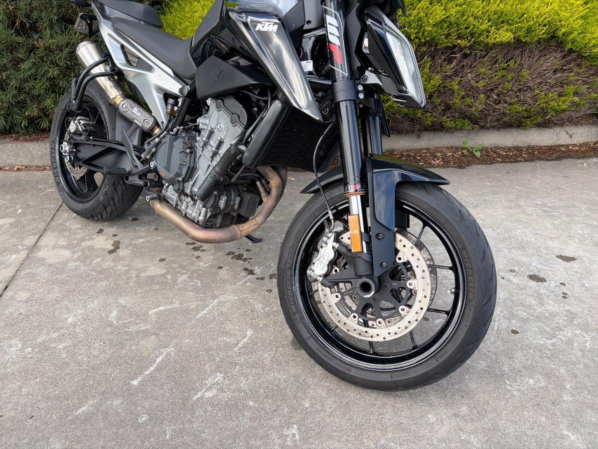 2019 KTM 790 DUKE ROAD