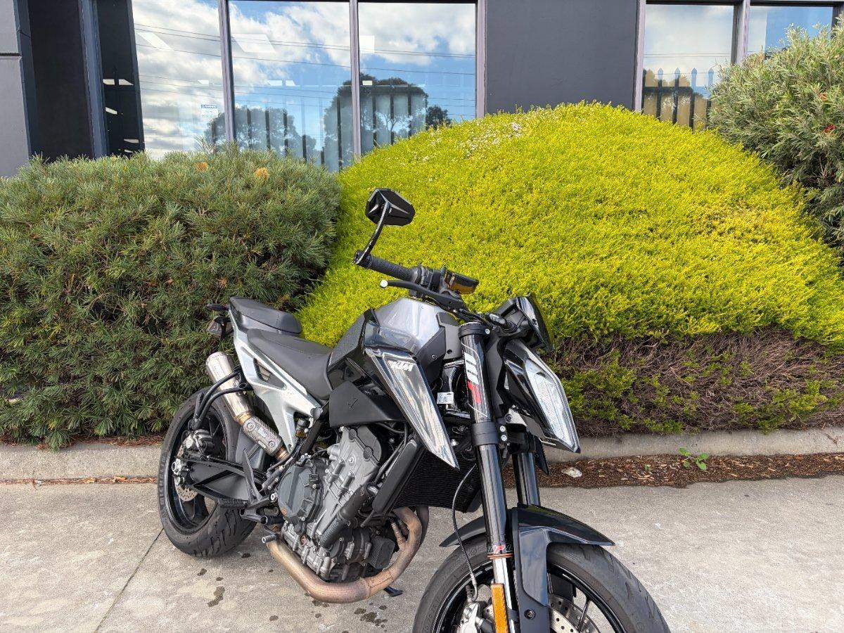 2019 KTM 790 DUKE ROAD