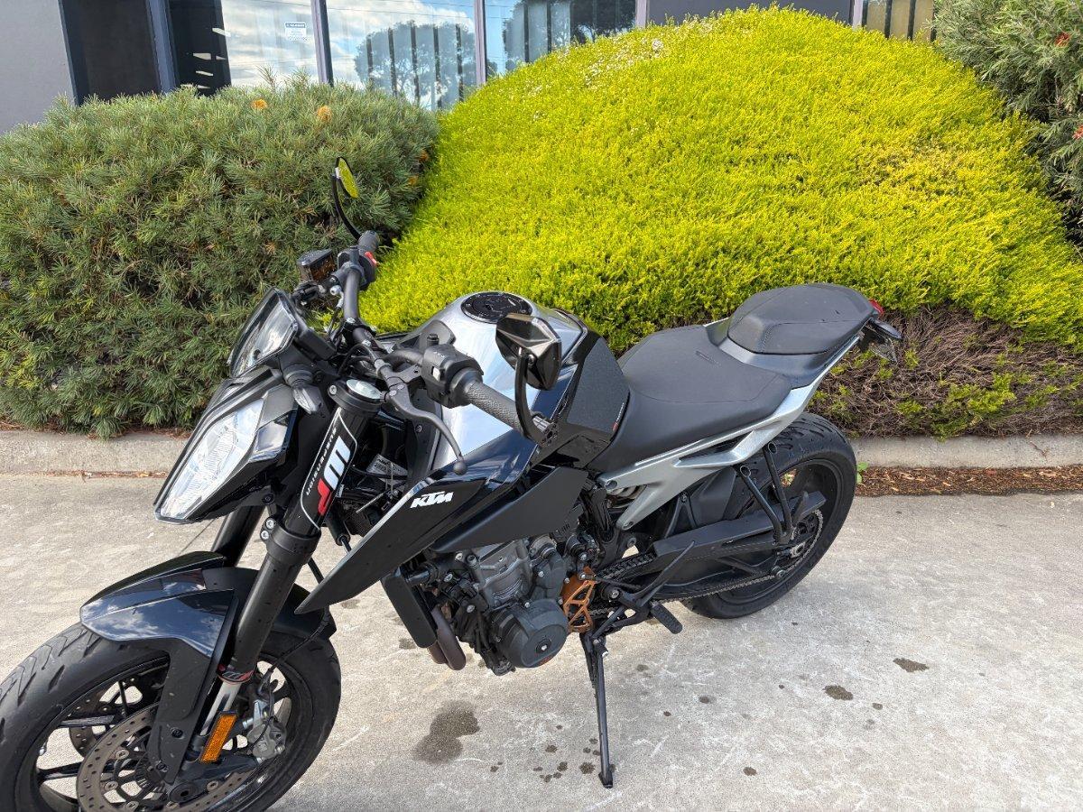 2019 KTM 790 DUKE ROAD