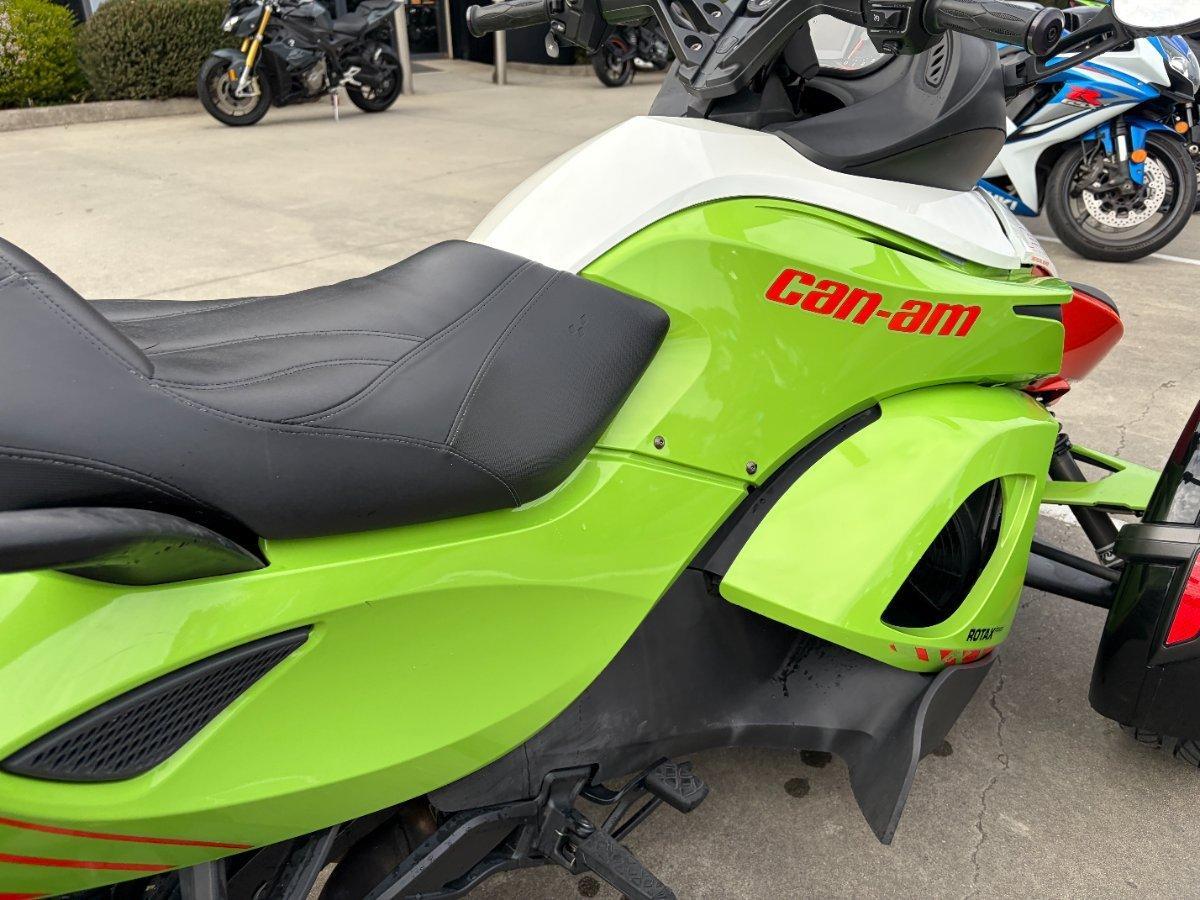 2015 CAN-AM SPYDER RS-S SE5 THREE WHEELED MOTORCYCLE