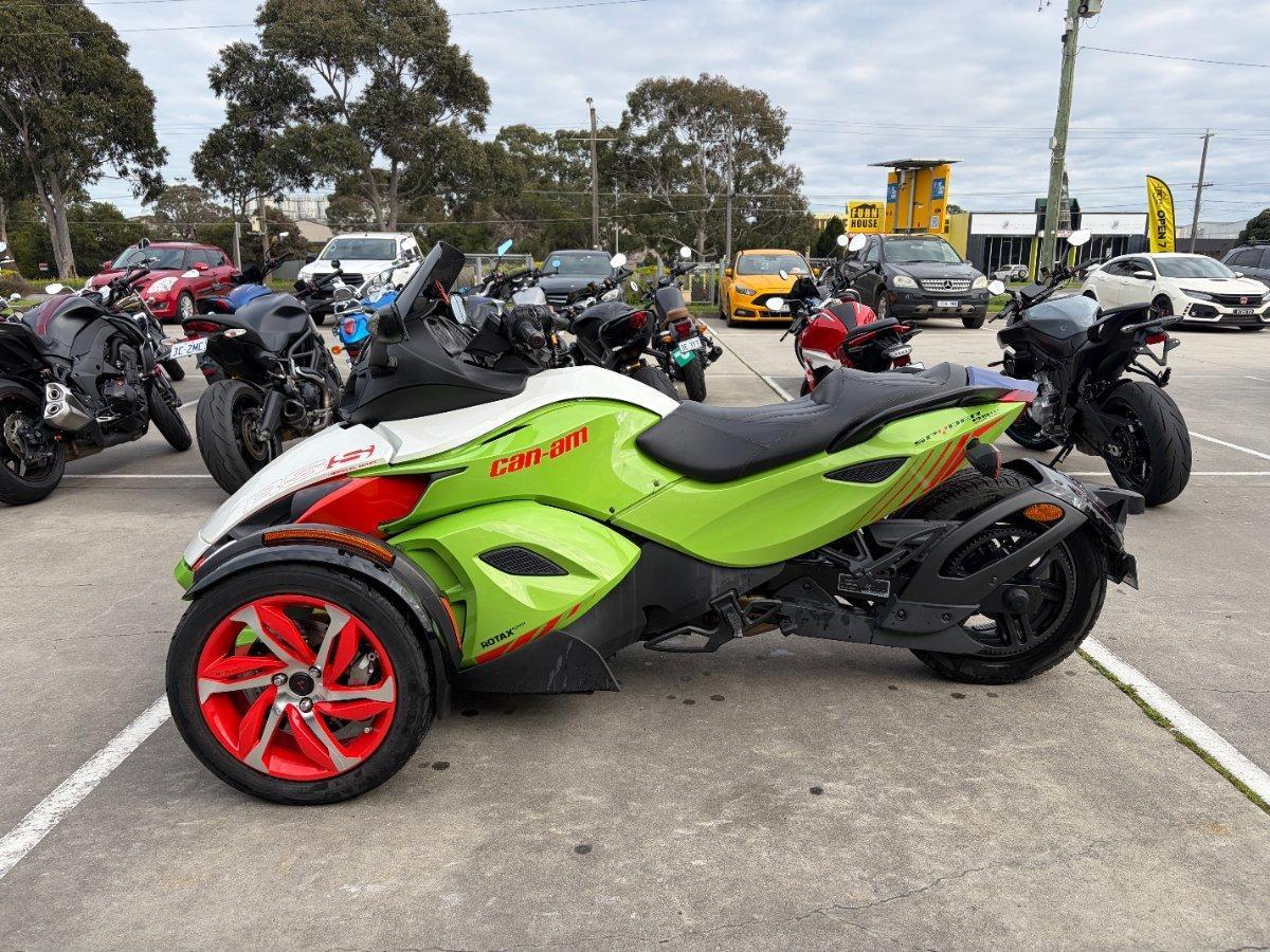 2015 CAN-AM SPYDER RS-S SE5 THREE WHEELED MOTORCYCLE