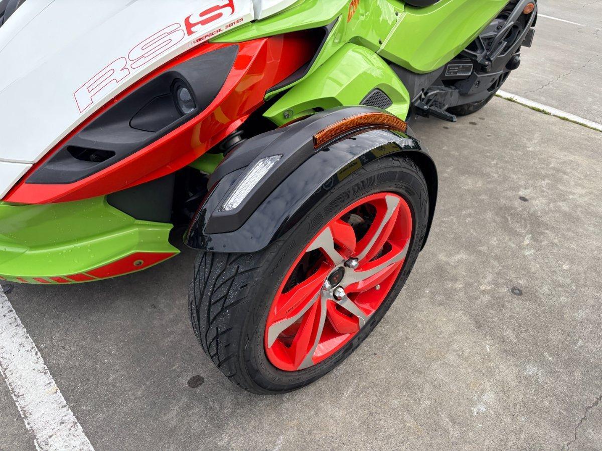 2015 CAN-AM SPYDER RS-S SE5 THREE WHEELED MOTORCYCLE