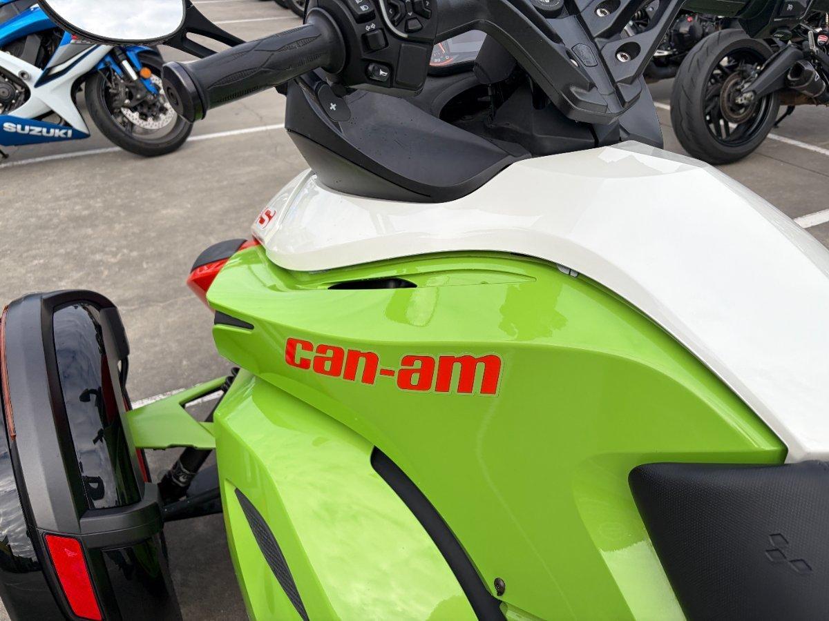 2015 CAN-AM SPYDER RS-S SE5 THREE WHEELED MOTORCYCLE