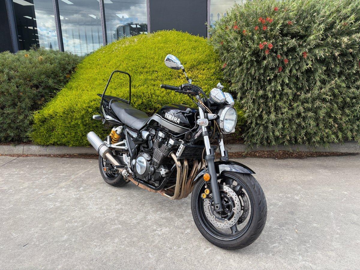 2013 YAMAHA XJR1300 ROAD