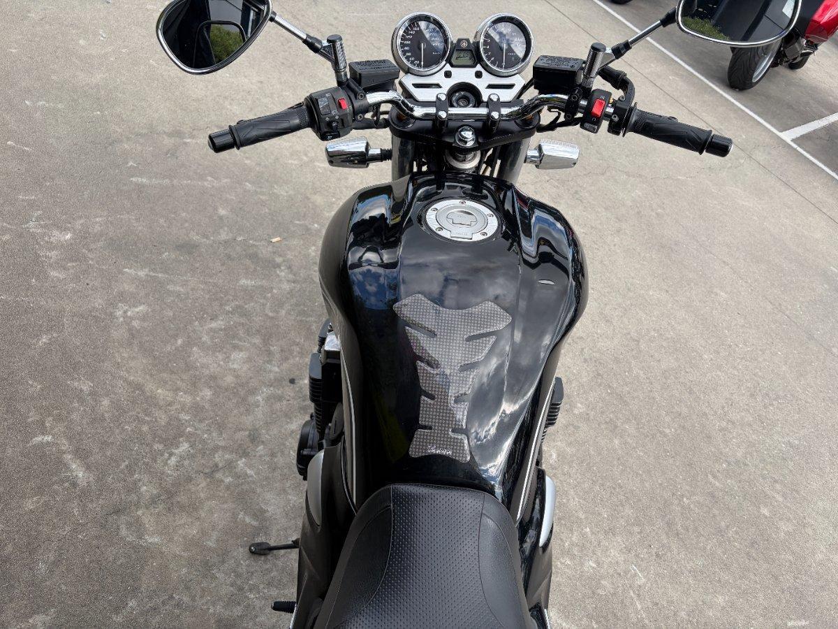2013 YAMAHA XJR1300 ROAD