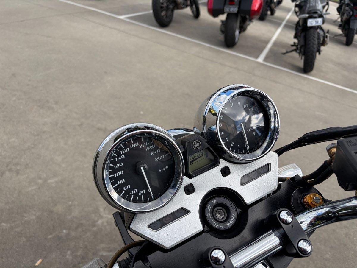 2013 YAMAHA XJR1300 ROAD