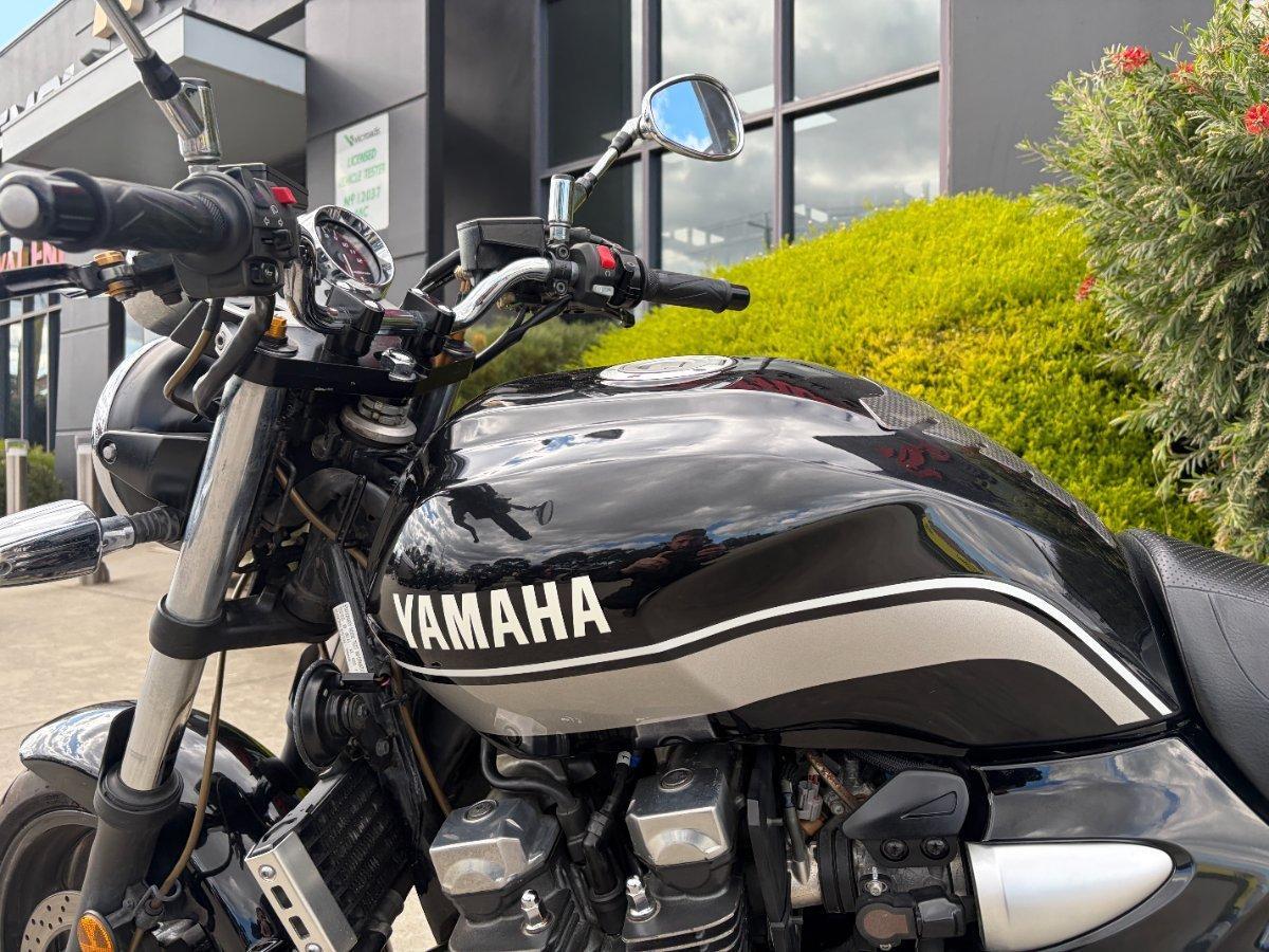 2013 YAMAHA XJR1300 ROAD