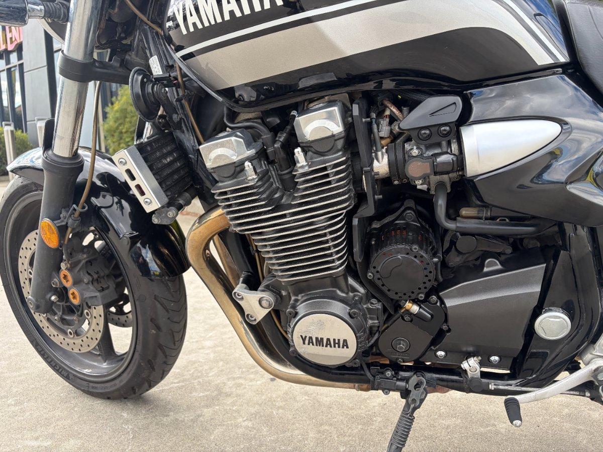 2013 YAMAHA XJR1300 ROAD
