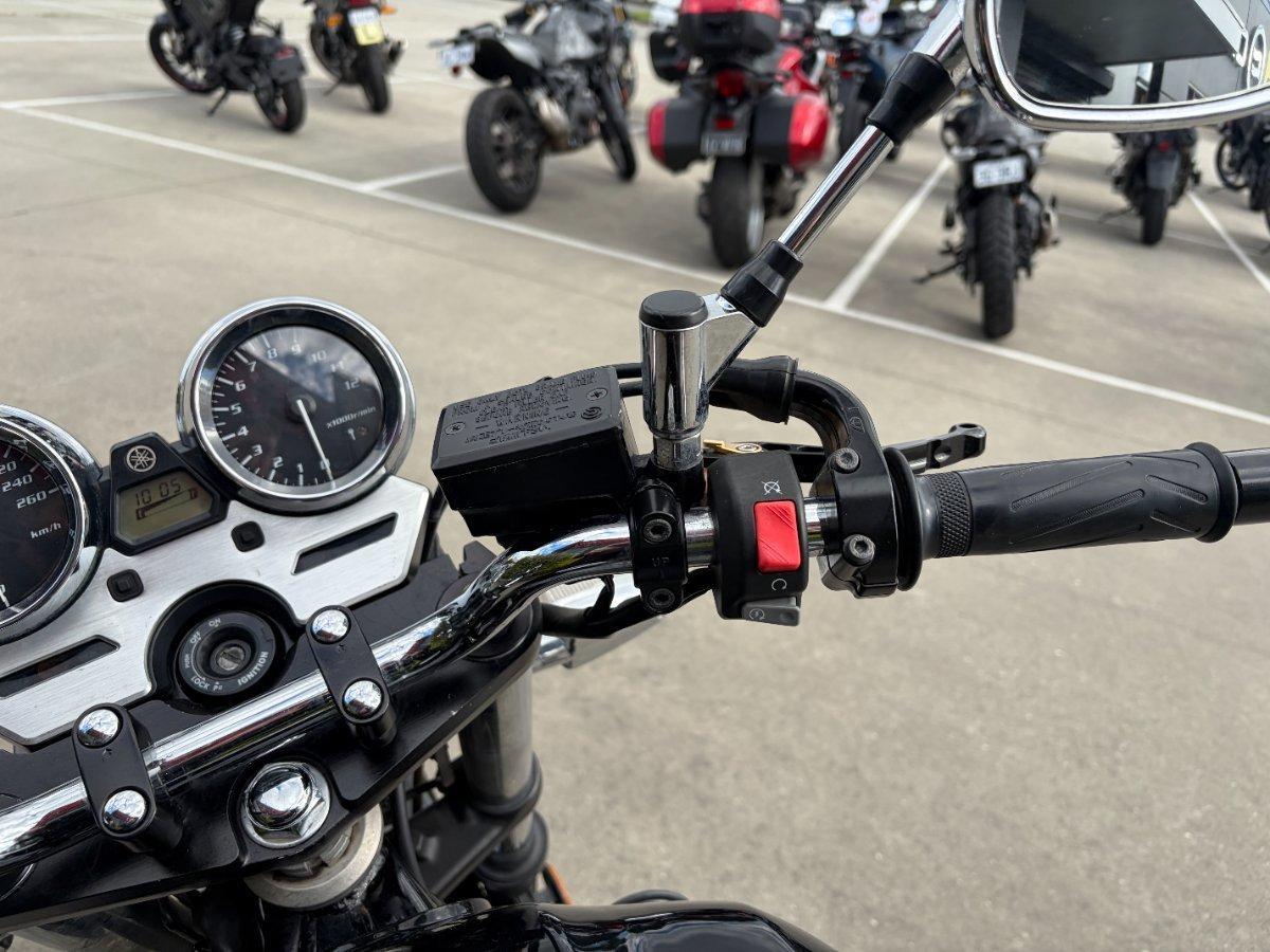 2013 YAMAHA XJR1300 ROAD
