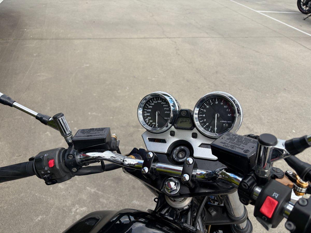 2013 YAMAHA XJR1300 ROAD