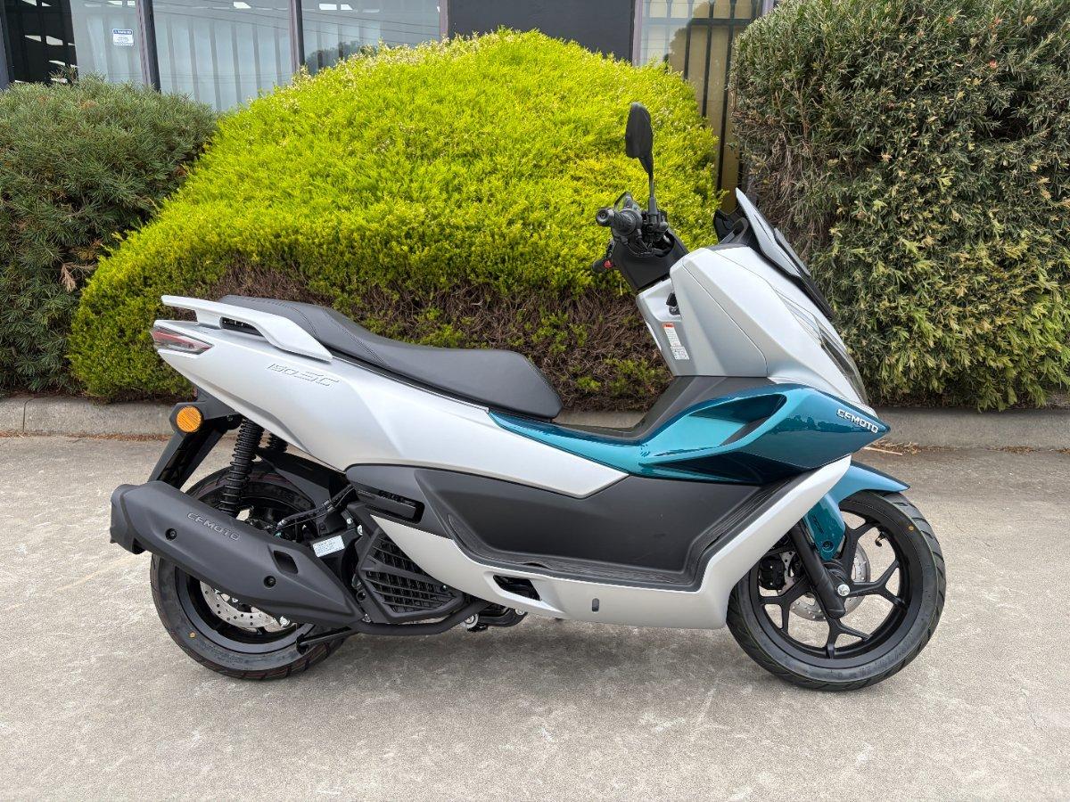 2026 CF MOTO 150 SC SCOOTER