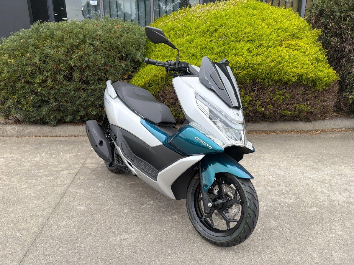 2026 CF MOTO 150 SC SCOOTER