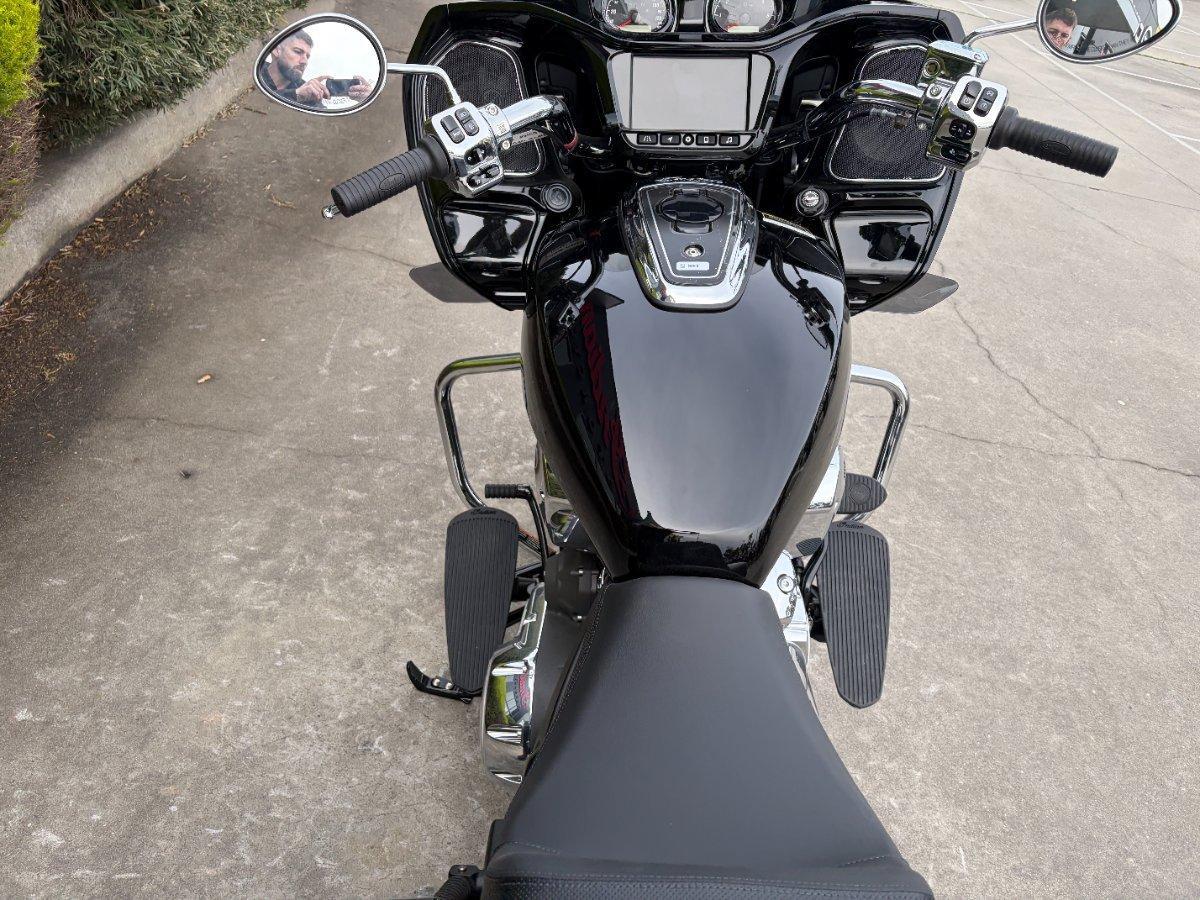 2024 INDIAN CHALLENGER LIMITED ROAD