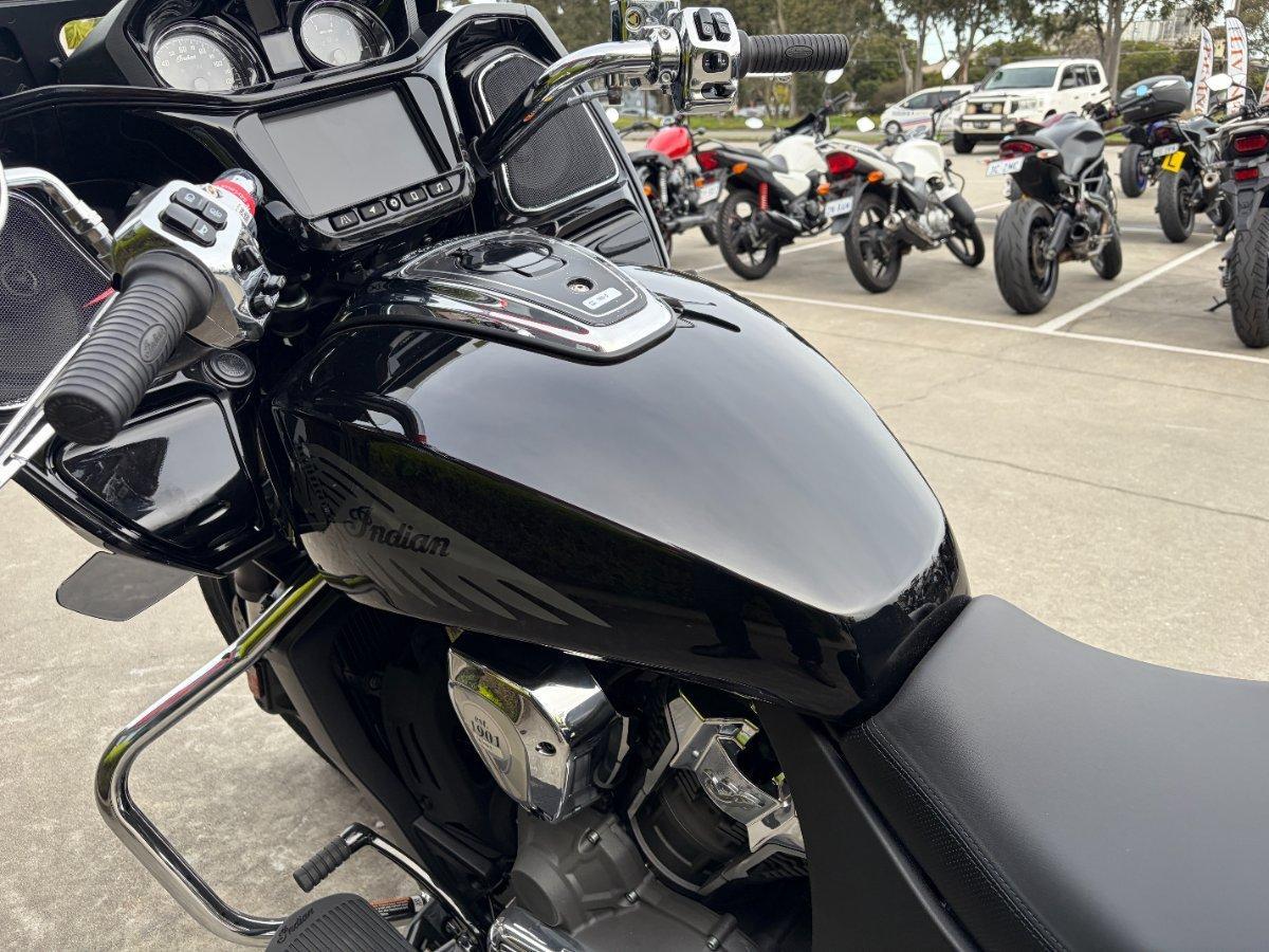 2024 INDIAN CHALLENGER LIMITED ROAD
