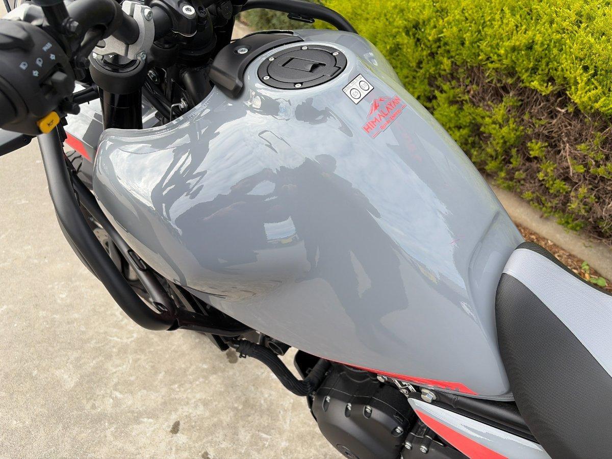 2024 ROYAL ENFIELD HIMALAYAN 450 ROAD