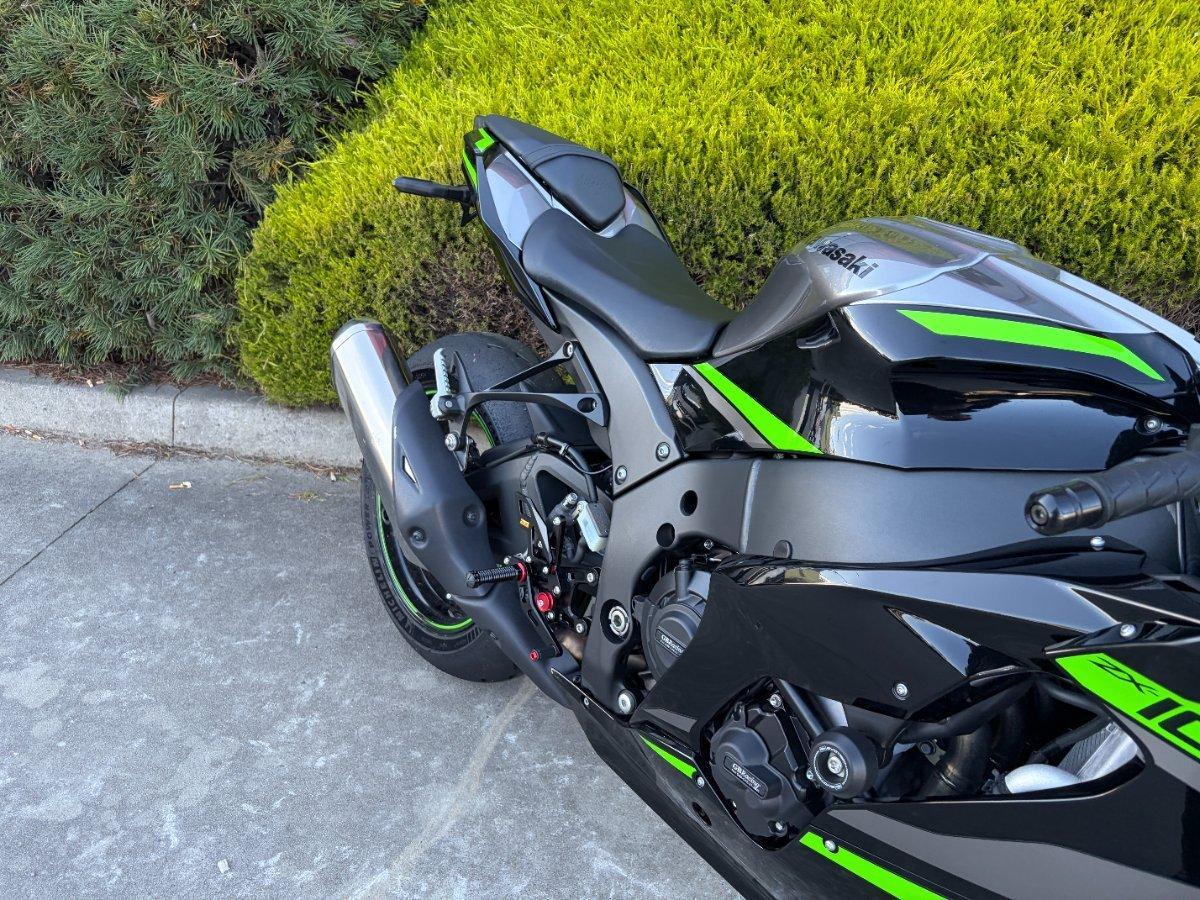 2024 KAWASAKI NINJA ZX-10R SPORTS