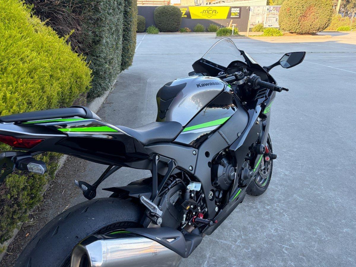 2024 KAWASAKI NINJA ZX-10R SPORTS