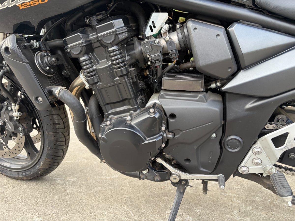 2011 SUZUKI GSF1250S (BANDIT) ROAD
