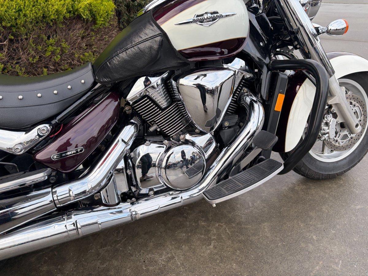2010 SUZUKI VLR 1800T BOULEVARD (C109RT) CRUISER