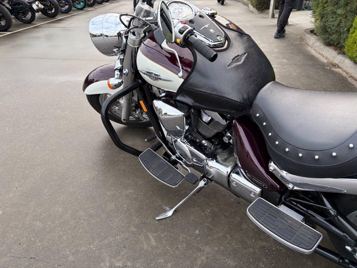 2010 SUZUKI VLR 1800T BOULEVARD (C109RT) CRUISER