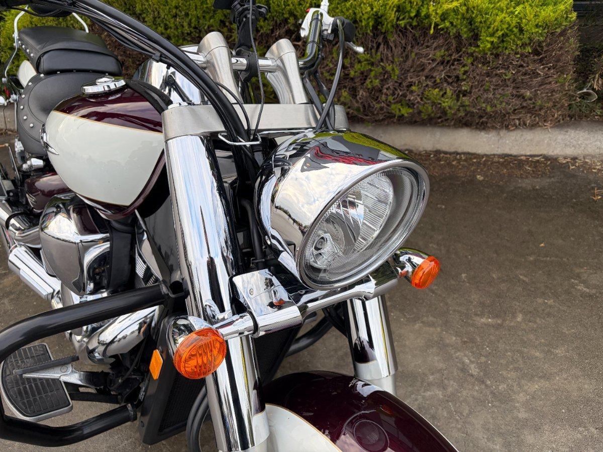 2010 SUZUKI VLR 1800T BOULEVARD (C109RT) CRUISER