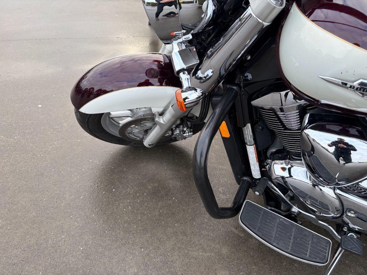 2010 SUZUKI VLR 1800T BOULEVARD (C109RT) CRUISER
