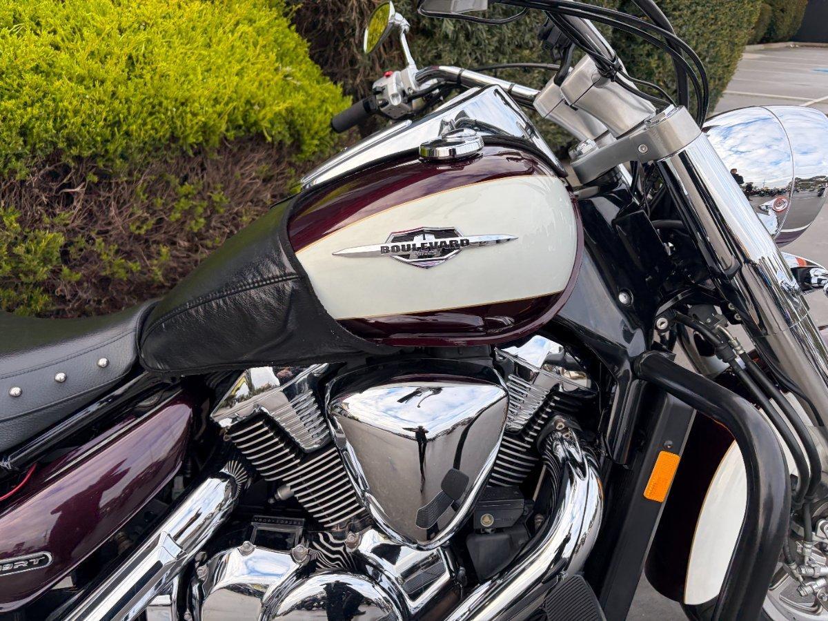 2010 SUZUKI VLR 1800T BOULEVARD (C109RT) CRUISER
