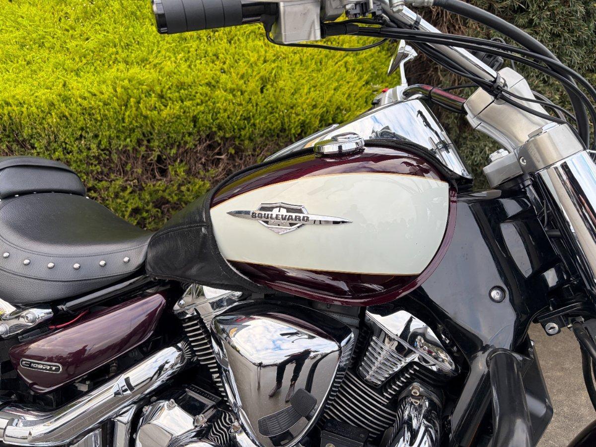 2010 SUZUKI VLR 1800T BOULEVARD (C109RT) CRUISER