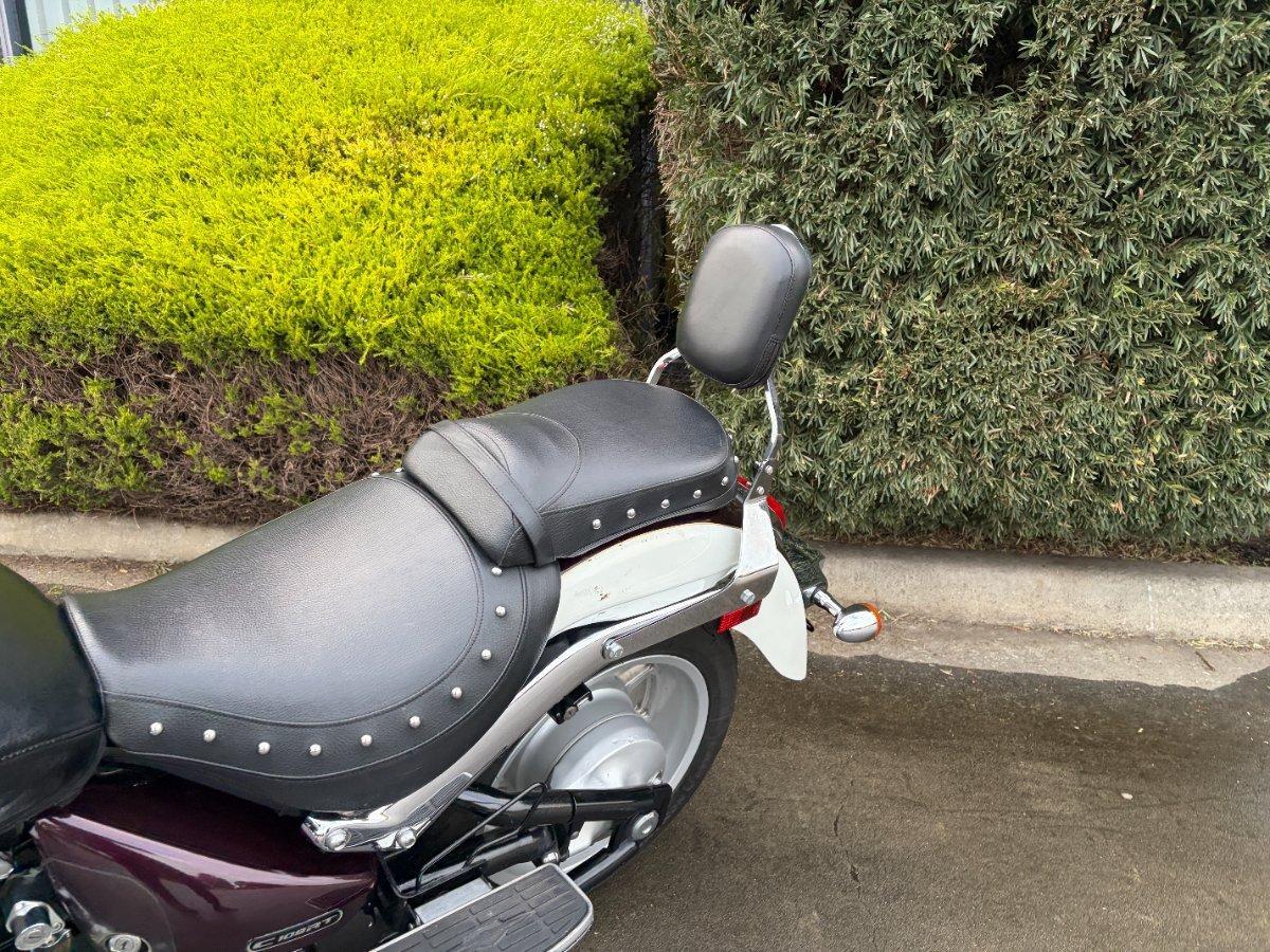 2010 SUZUKI VLR 1800T BOULEVARD (C109RT) CRUISER