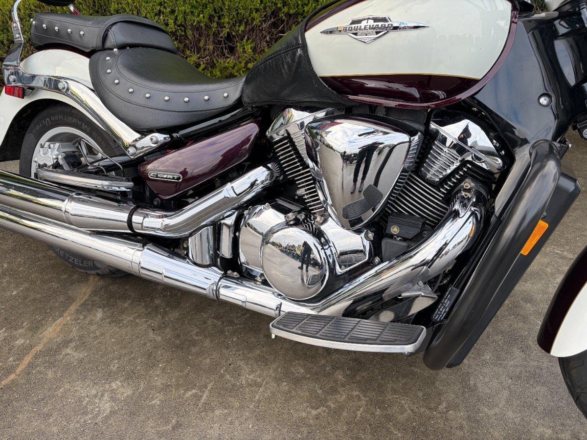 2010 SUZUKI VLR 1800T BOULEVARD (C109RT) CRUISER