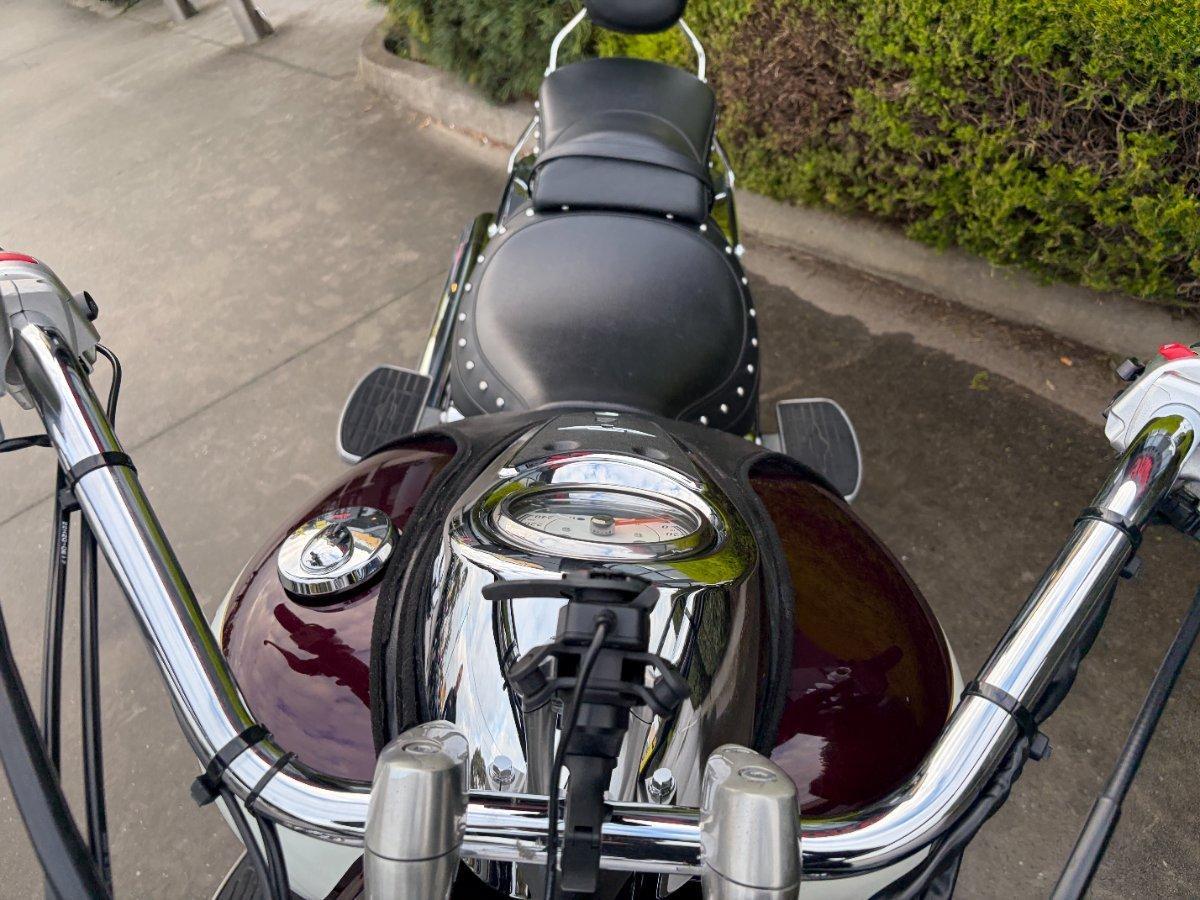 2010 SUZUKI VLR 1800T BOULEVARD (C109RT) CRUISER