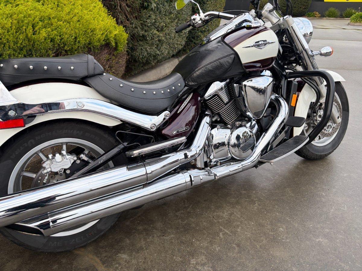 2010 SUZUKI VLR 1800T BOULEVARD (C109RT) CRUISER