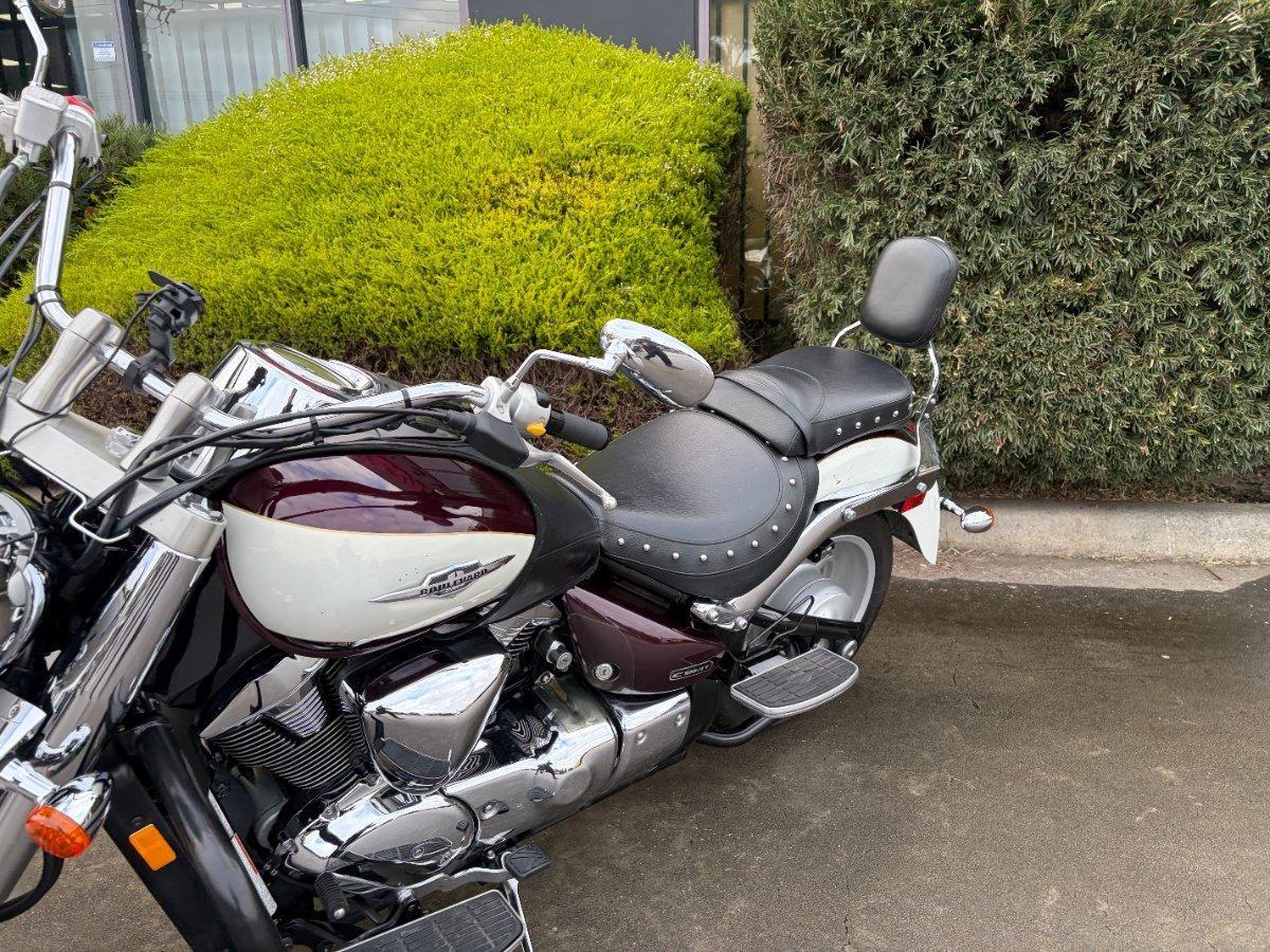 2010 SUZUKI VLR 1800T BOULEVARD (C109RT) CRUISER