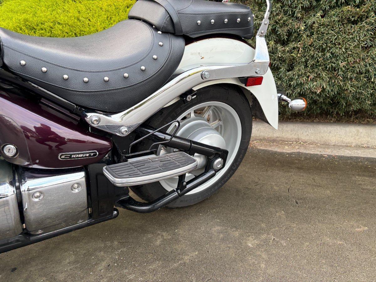 2010 SUZUKI VLR 1800T BOULEVARD (C109RT) CRUISER