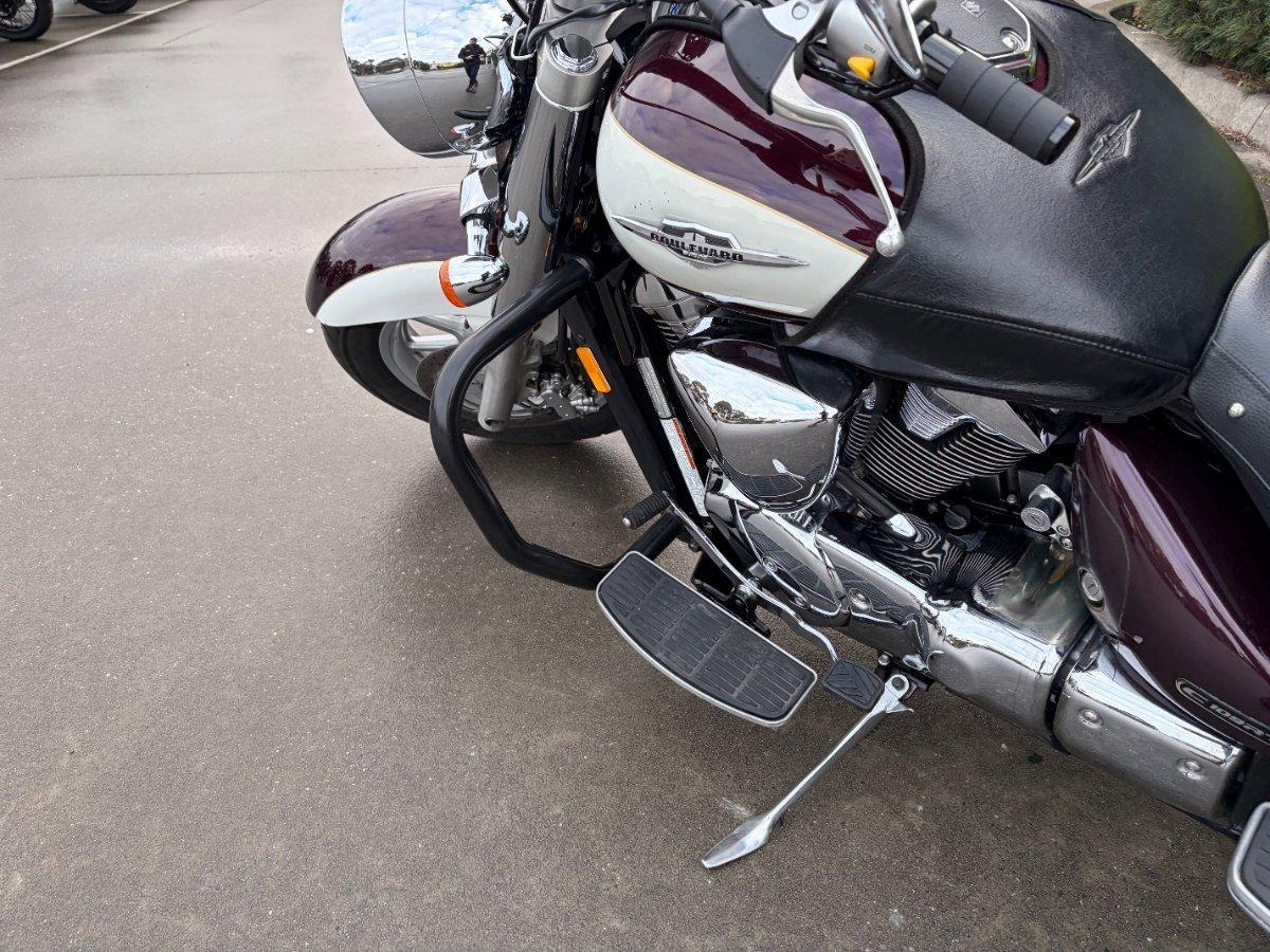 2010 SUZUKI VLR 1800T BOULEVARD (C109RT) CRUISER
