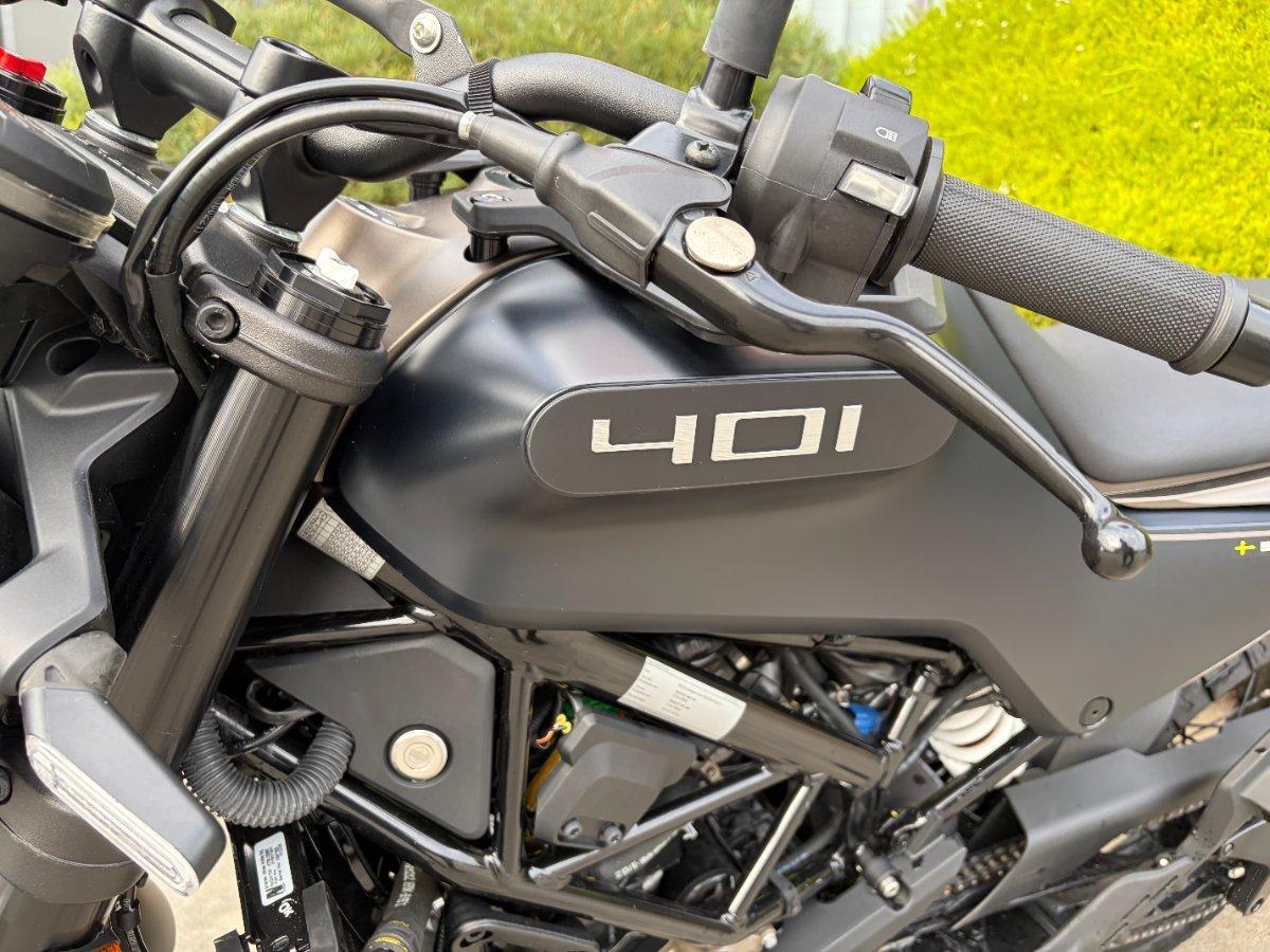 2023 HUSQVARNA SVARTPILEN 401 ROAD