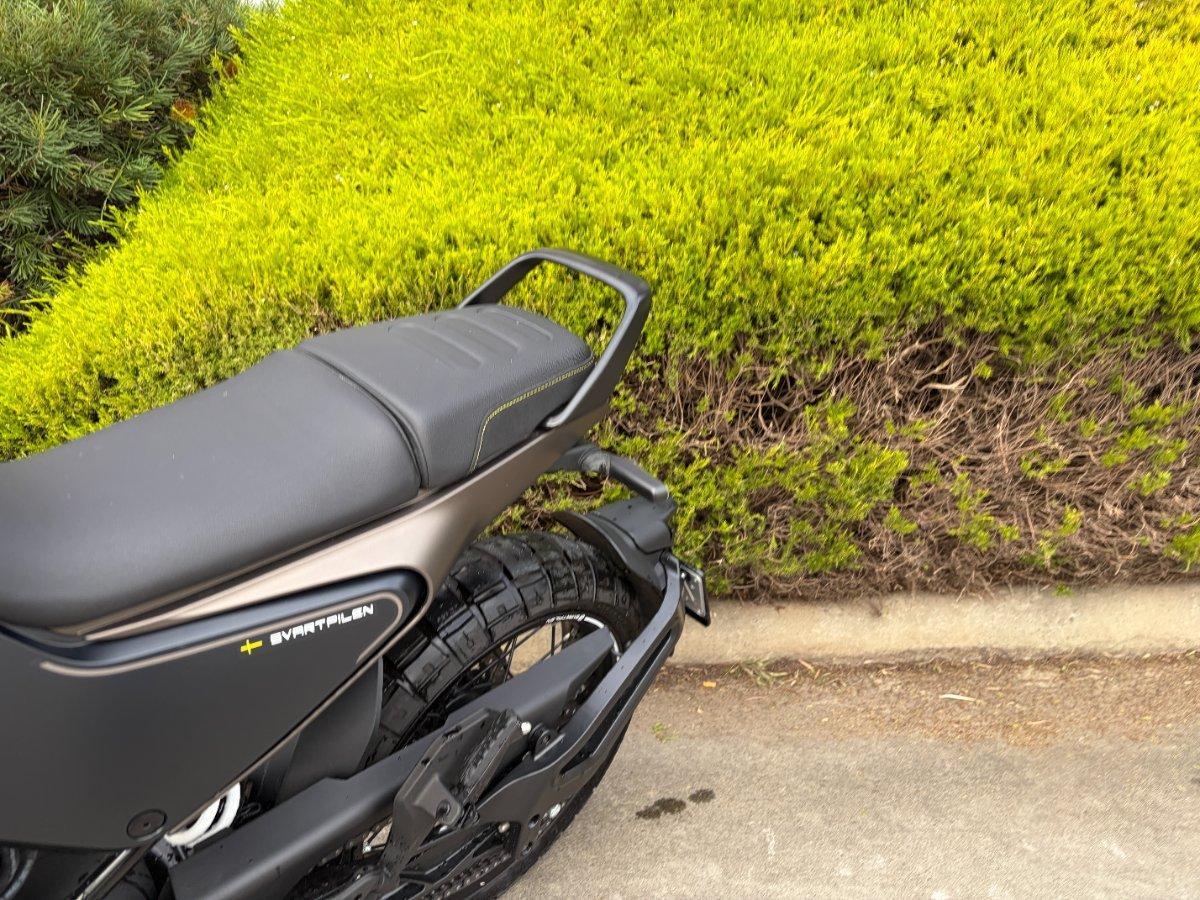 2023 HUSQVARNA SVARTPILEN 401 ROAD