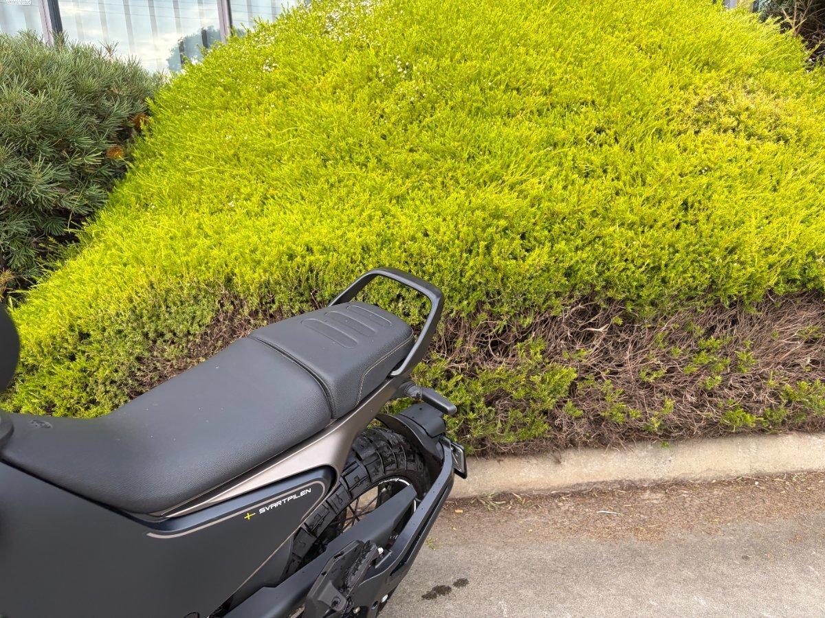 2023 HUSQVARNA SVARTPILEN 401 ROAD