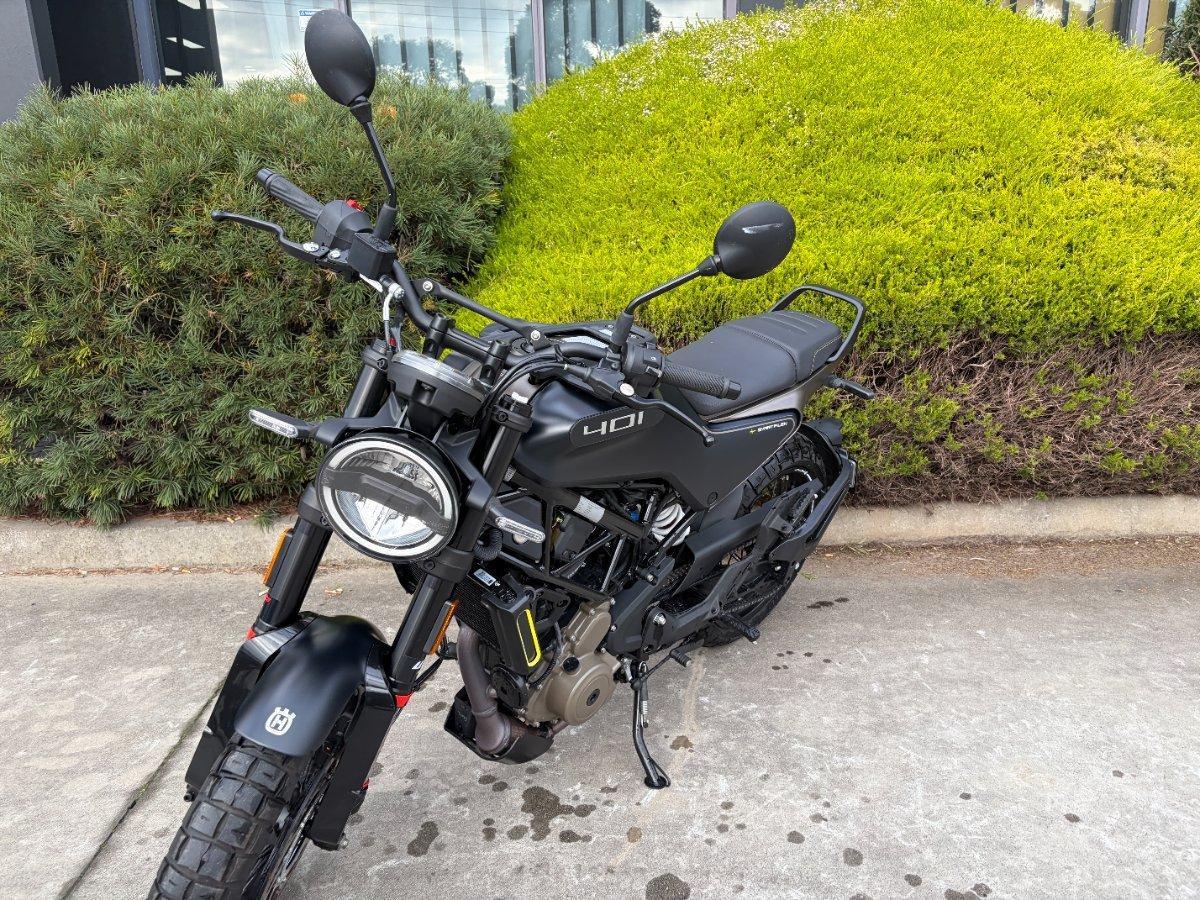 2023 HUSQVARNA SVARTPILEN 401 ROAD