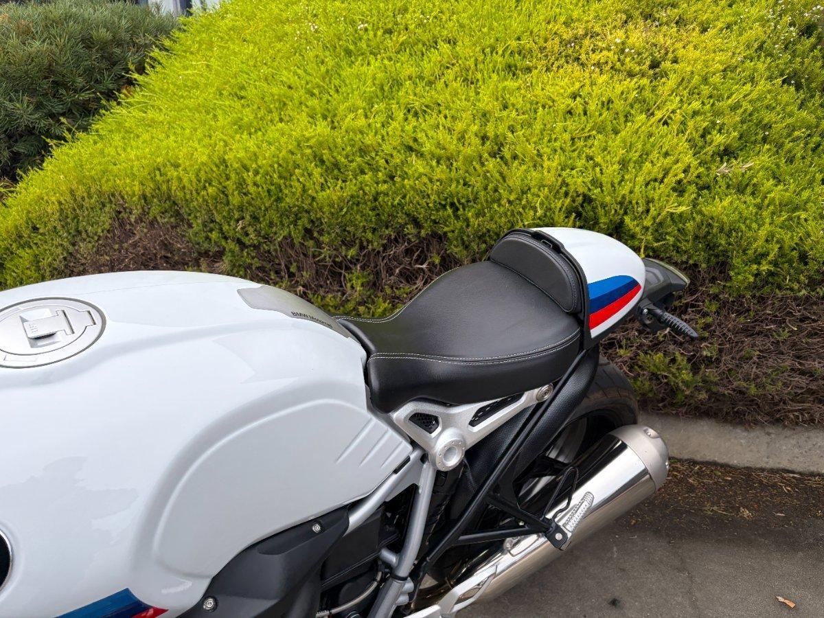 2017 BMW R NINE T RACER SPORTS