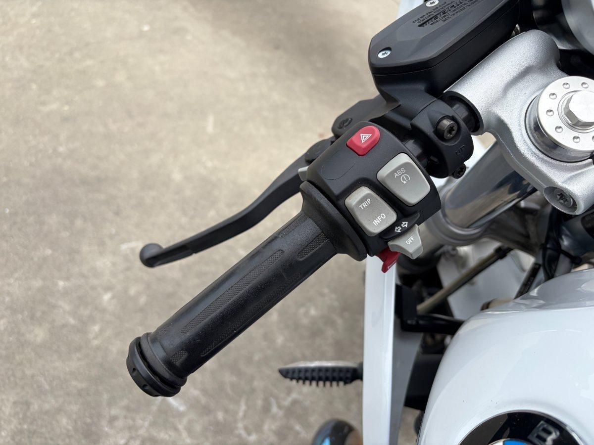 2017 BMW R NINE T RACER SPORTS