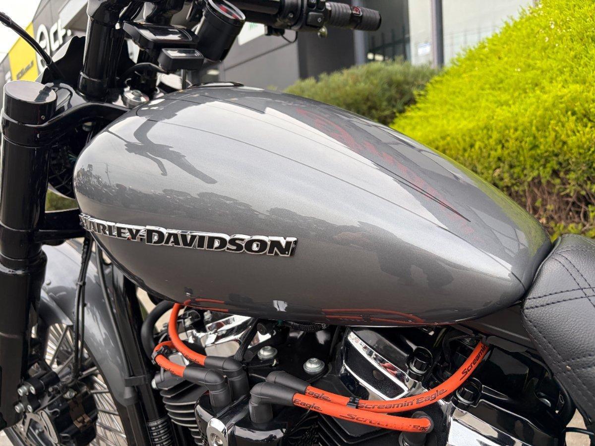 2022 HARLEY-DAVIDSON FXBRS BREAKOUT (114) CRUISER