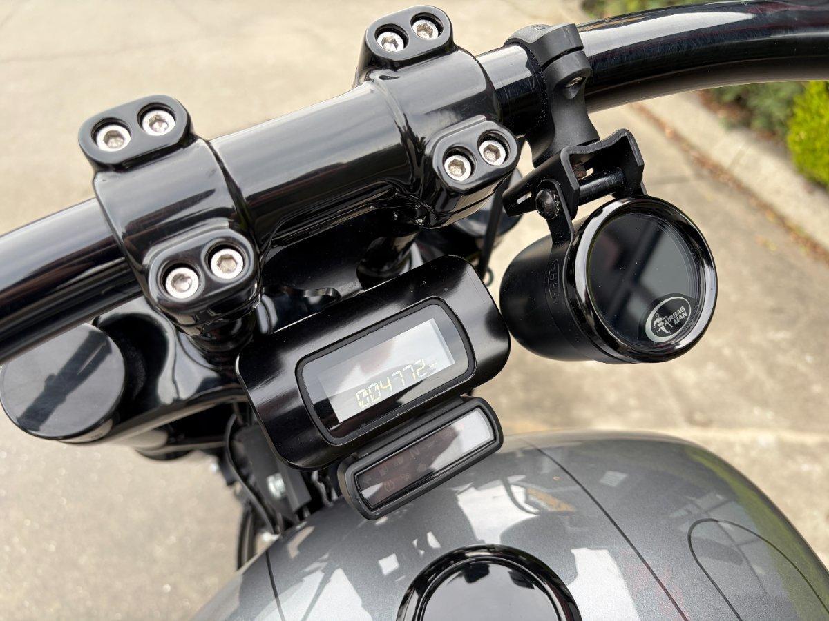 2022 HARLEY-DAVIDSON FXBRS BREAKOUT (114) CRUISER