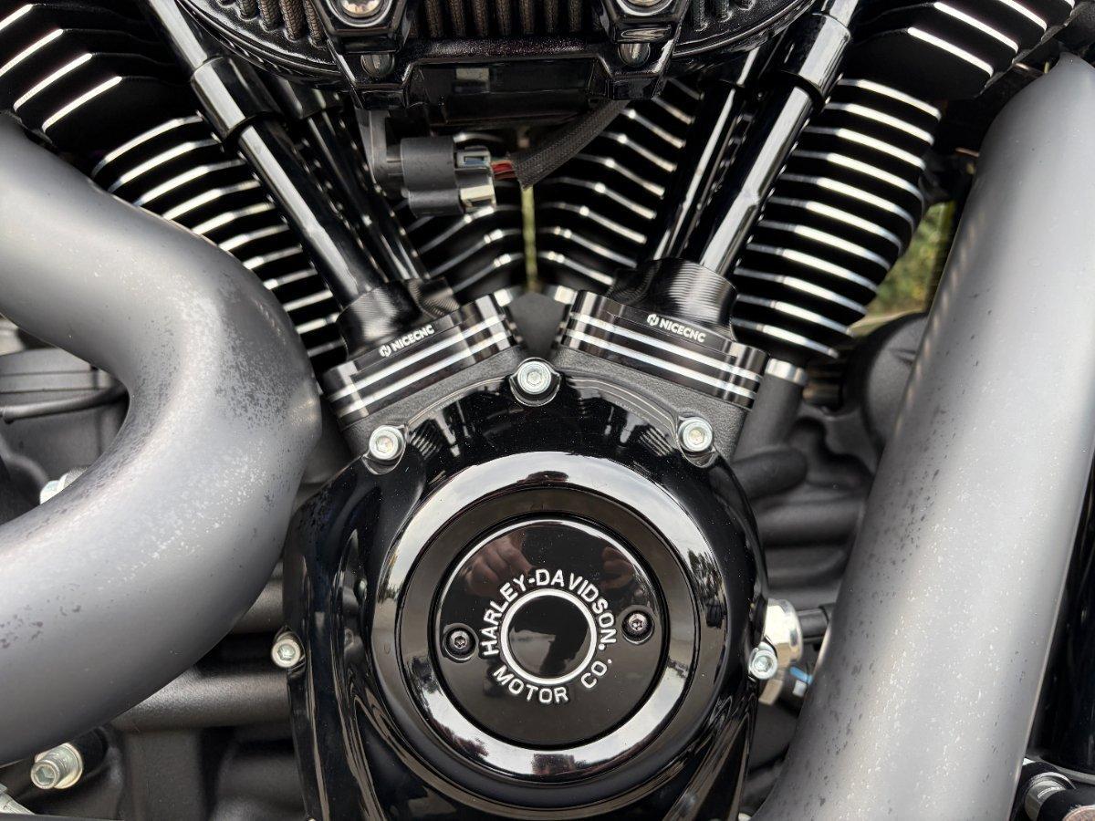 2022 HARLEY-DAVIDSON FXBRS BREAKOUT (114) CRUISER