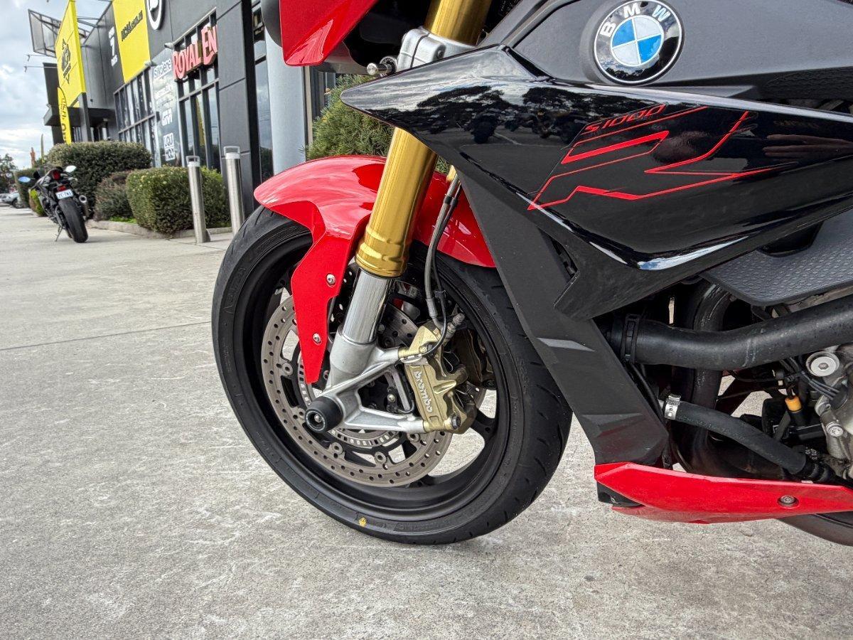 2017 BMW S 1000 R SPORTS