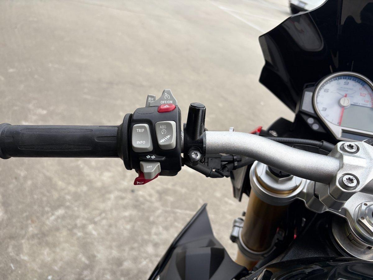2017 BMW S 1000 R SPORTS