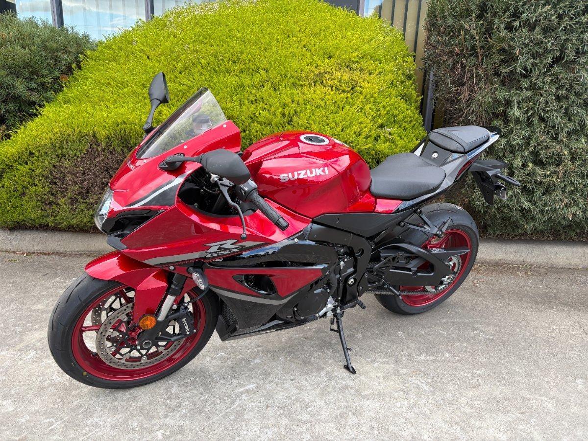 2025 SUZUKI GSX-R1000A SPORTS
