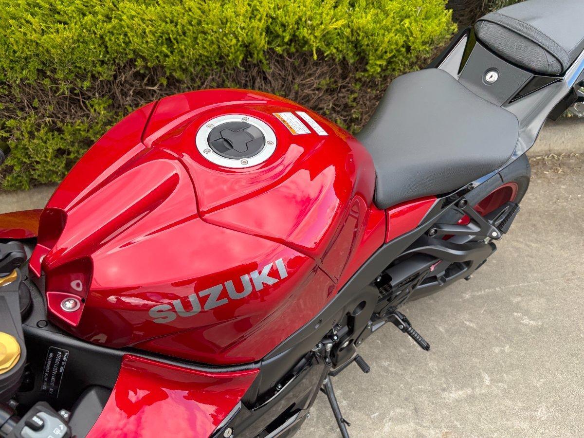 2025 SUZUKI GSX-R1000A SPORTS