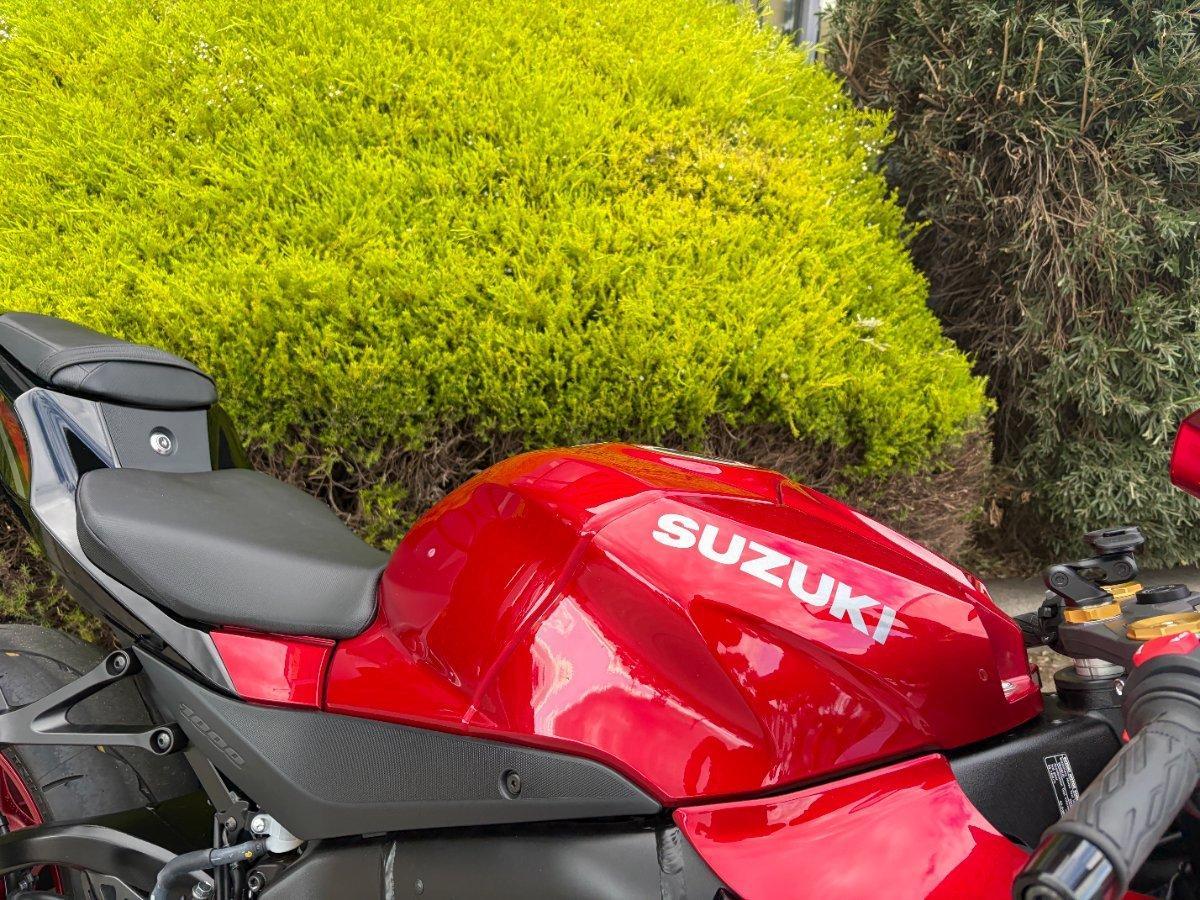2025 SUZUKI GSX-R1000A SPORTS