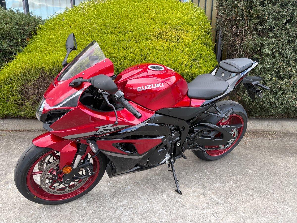 2025 SUZUKI GSX-R1000A SPORTS